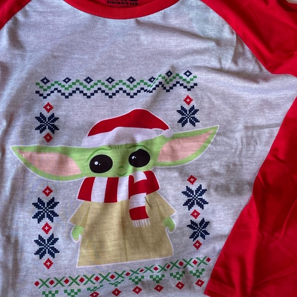 Star Wars The Mandalorian Grogu Baby Yoda Santa Christmas Pajama Set XXL - Picture 4 of 6